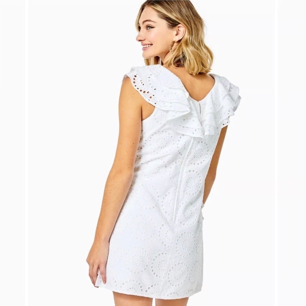 NWT Lilly Pulitzer Emiline Romper‎ Resort White Circle Bloom Eyelet size 12